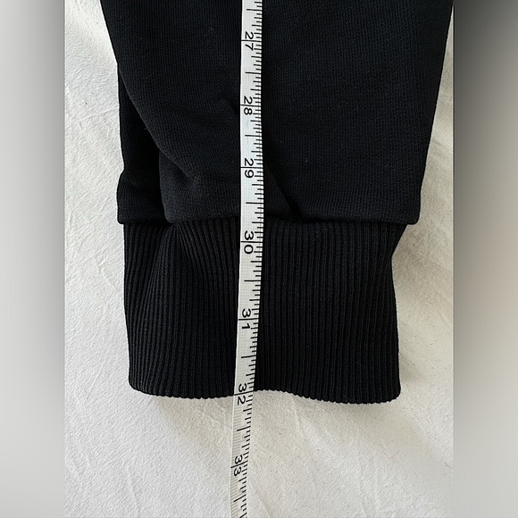 Balmain Foil Sweatshirt ‘Noir/Argent’ - Picture 16 of 16